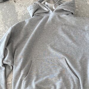 ALO Yoga Women's Gray Hoodie